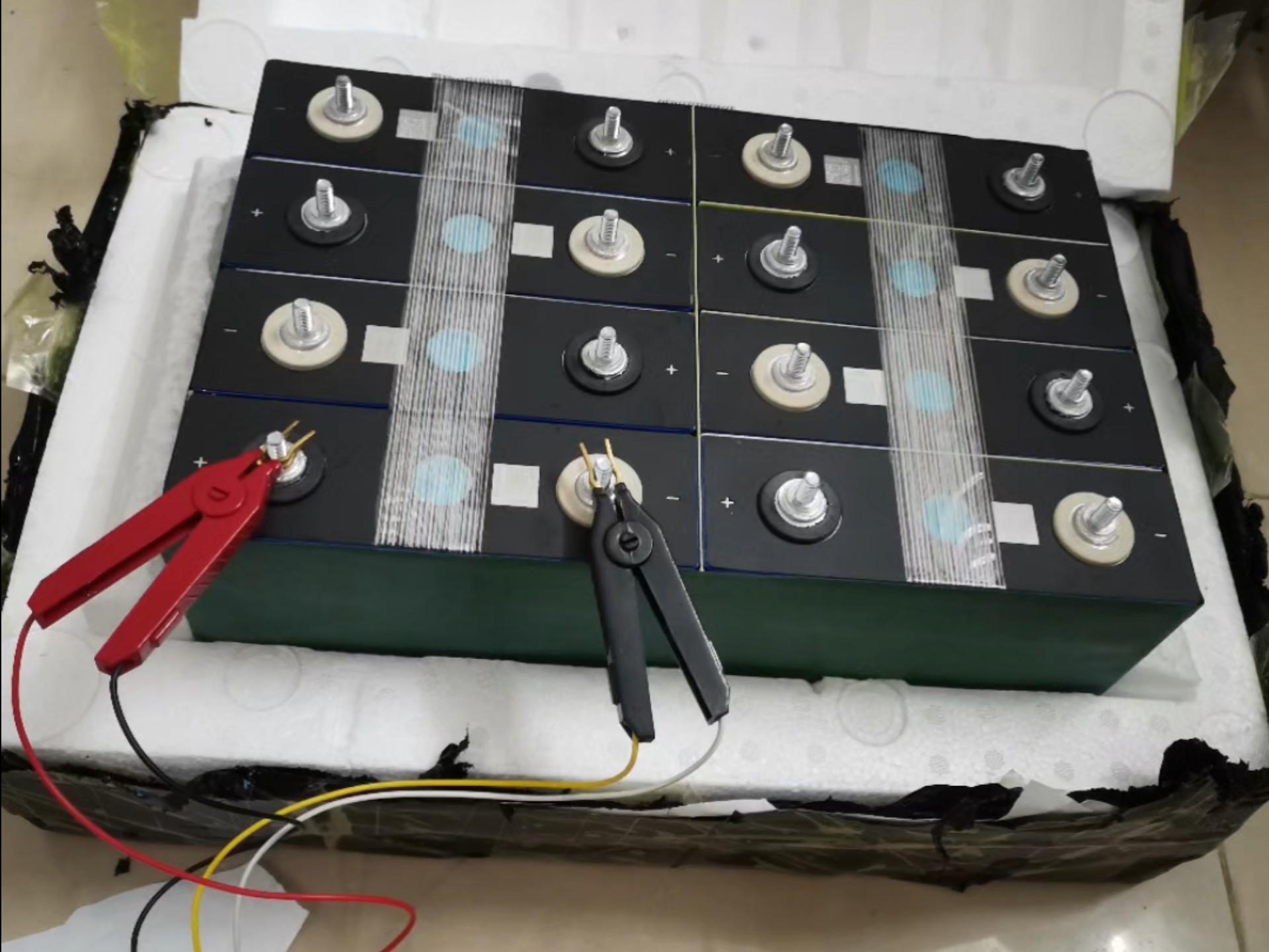 磷酸铁锂电池组 磷酸铁锂电池组