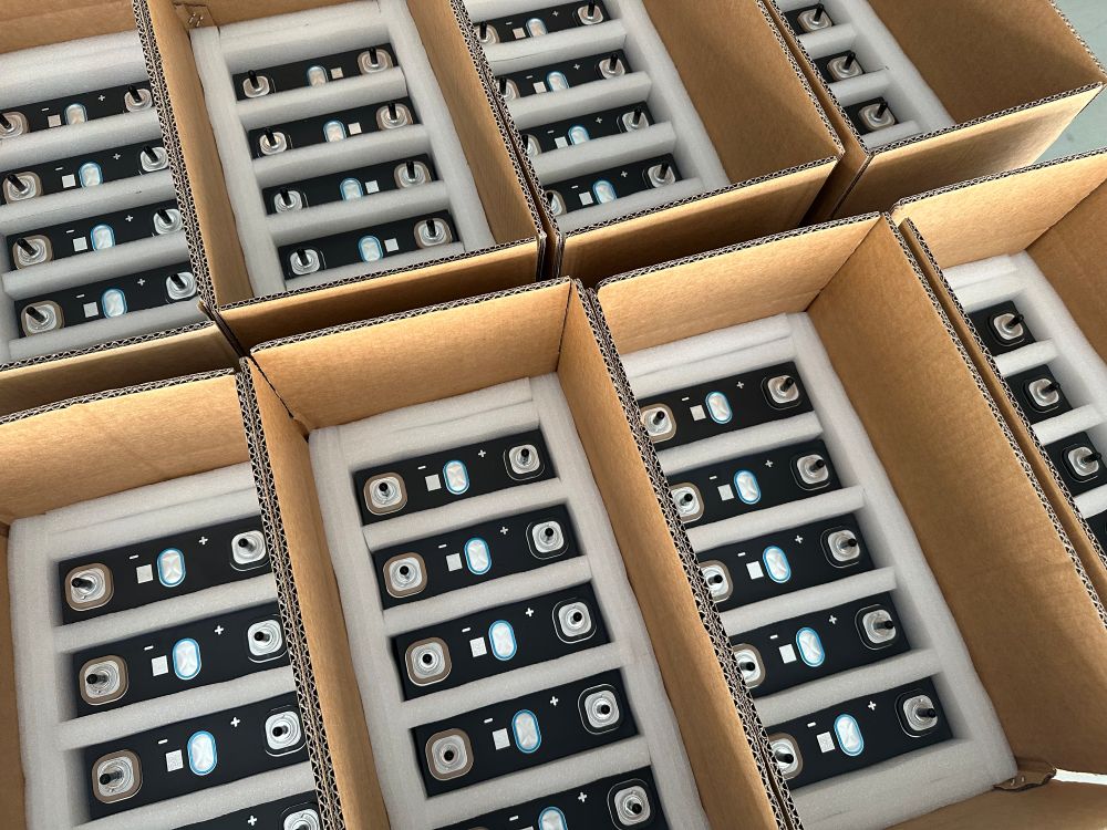 3.2V电池全面指南：了解LiFePO4锂电池的优势与应用