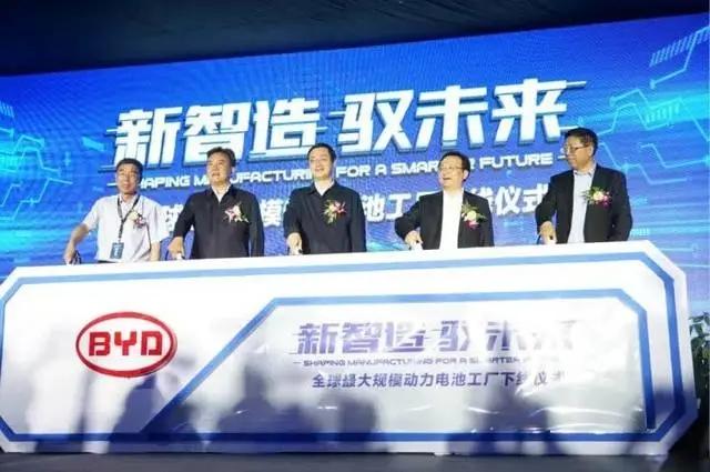 两大巨头开启＂厮杀＂模式，动力锂电池公司激战正酣!